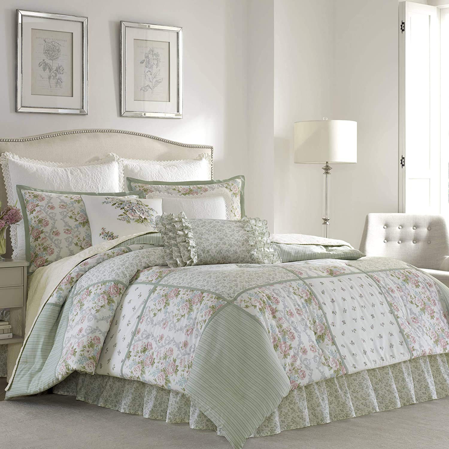 Laura Ashley Home 220884 Harper Comforter Set, Pale Green, Queen